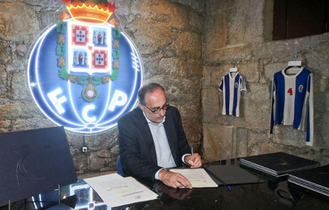 他们之间的 他们之间的