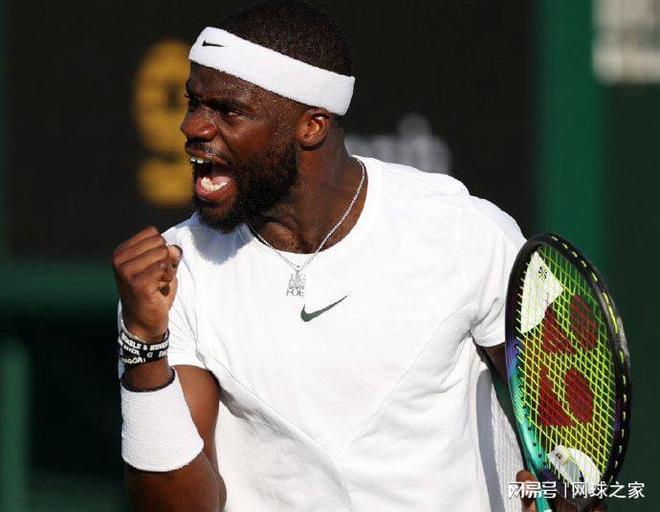 以巨大优势 以巨大优势