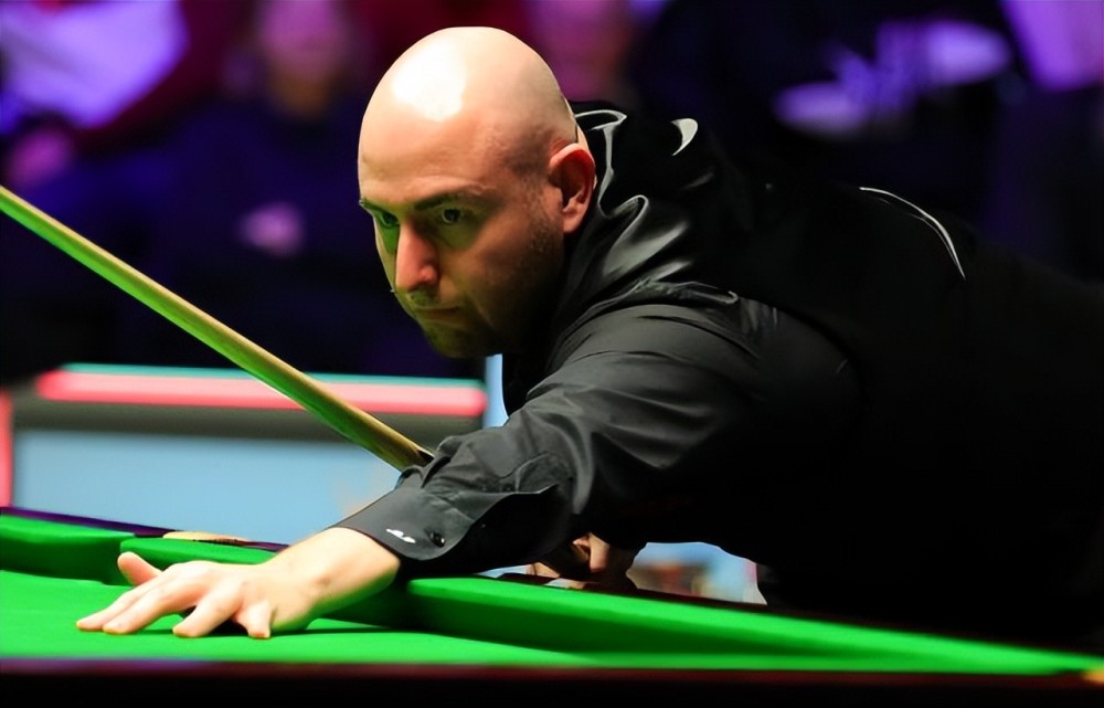 都经过了严 都经过了严